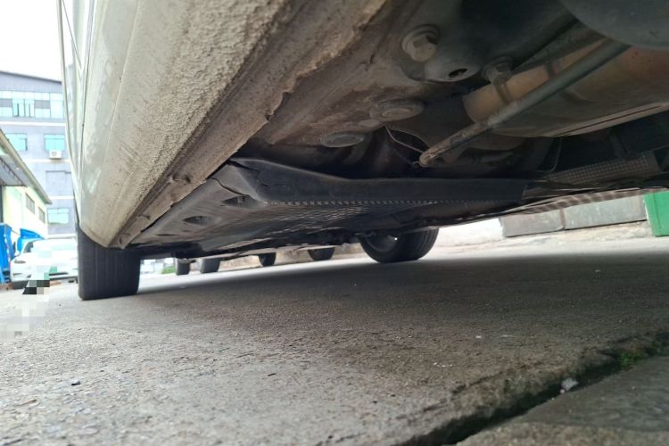 Used Skoda Octavia 2010 2.0 TSI RS Chassis Rear Left
