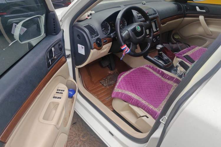 Used Skoda Octavia 2010 1.4TSI DSG Yijun Edition Driver Seat