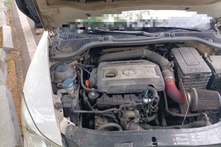 Used Skoda Octavia 2010 2.0 TSI RS Engine Bay Right