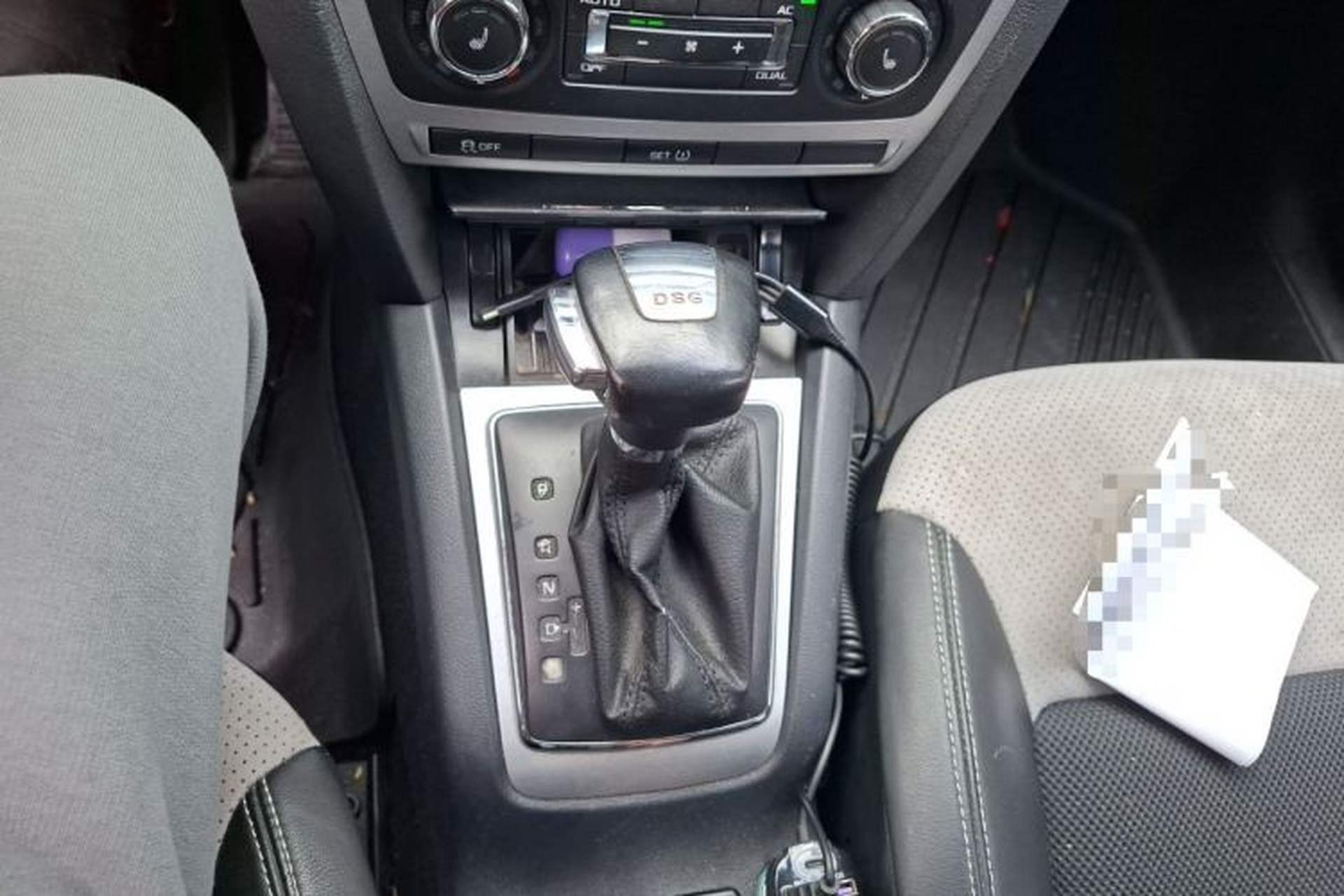 Used Skoda Octavia 2010 2.0 TSI RS Gear Lever