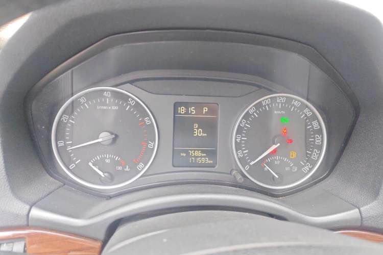 Used Skoda Octavia 2010 1.4TSI DSG Yijun Edition Instrument Cluster