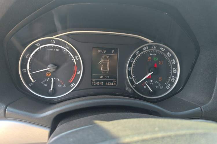 Used Skoda Octavia 2010 2.0L Automatic Yijun Edition Instrument Cluster