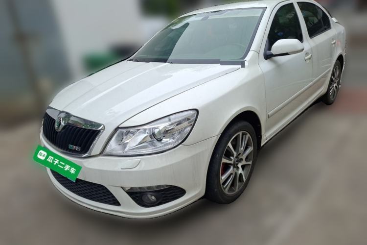 Used Skoda Octavia 2010 2.0 TSI RS Guazi used car, China used car export, Used car for sale, Used cars, Cheapest cars for sale