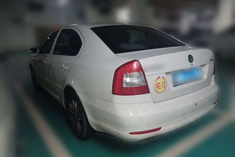 Used Skoda Octavia 2010 1.4TSI GreenLine Rear Left 45 Deg