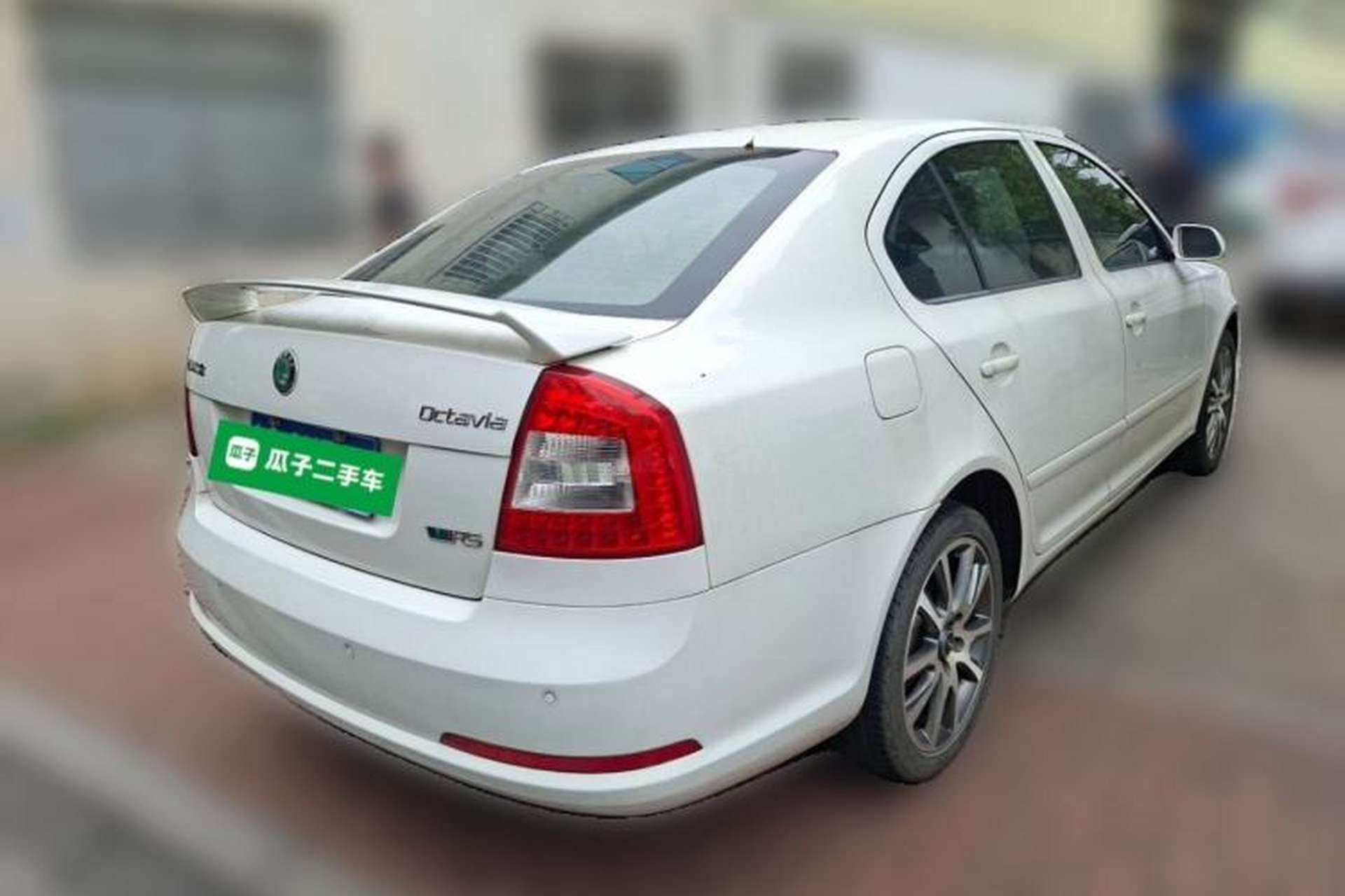 Used Skoda Octavia 2010 2.0 TSI RS Rear Right 45 Deg