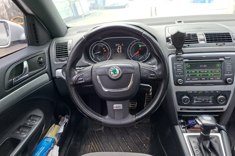Used Skoda Octavia 2010 2.0 TSI RS Steering Wheel