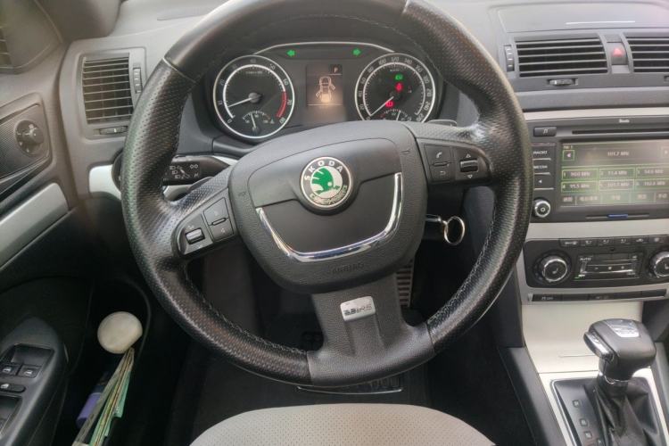 Used Skoda Octavia 2010 2.0 TSI RS Steering Wheel