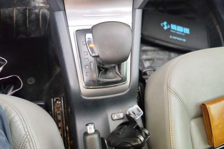 Used Skoda Octavia 2010 1.6L Automatic Yijun Edition Gear Lever