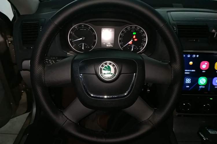 Used Skoda Octavia 2010 1.4TSI DSG Yijun Edition Steering Wheel