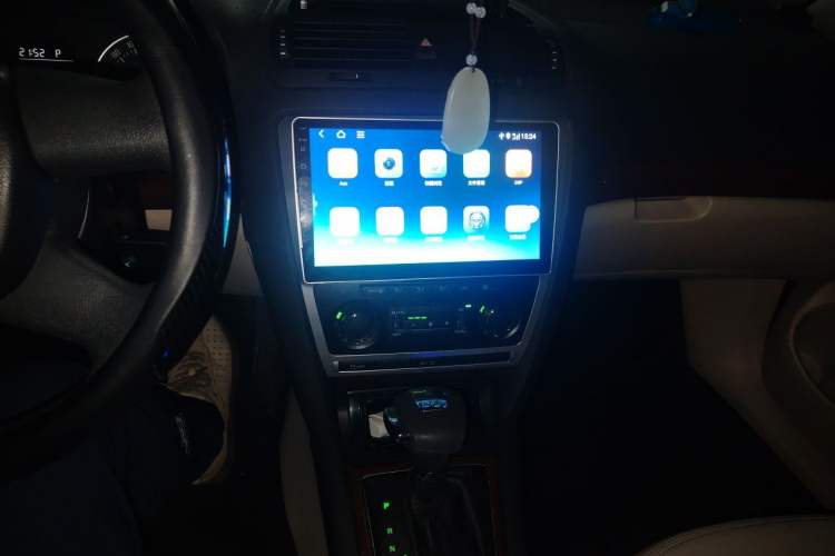 Used Skoda Octavia 2012 1.4TSI DSG Yijun Edition Audio And AC Panel