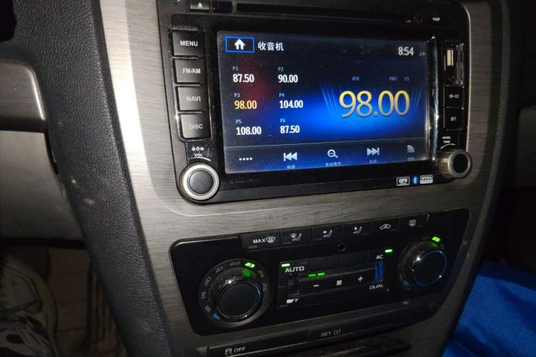 Used Skoda Octavia 2012 1.4TSI DSG Yijun Edition Audio And AC Panel