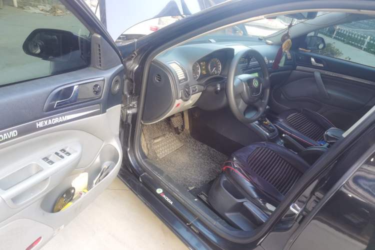 Used Skoda Octavia 2012 1.4TSI DSG Yijun Edition Driver Seat