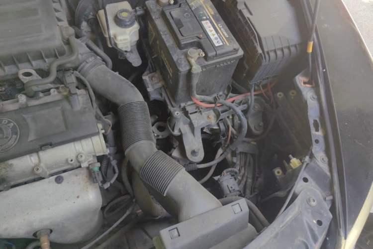 Used Skoda Octavia 2012 1.6L Manual Eado Edition Engine Bay Left