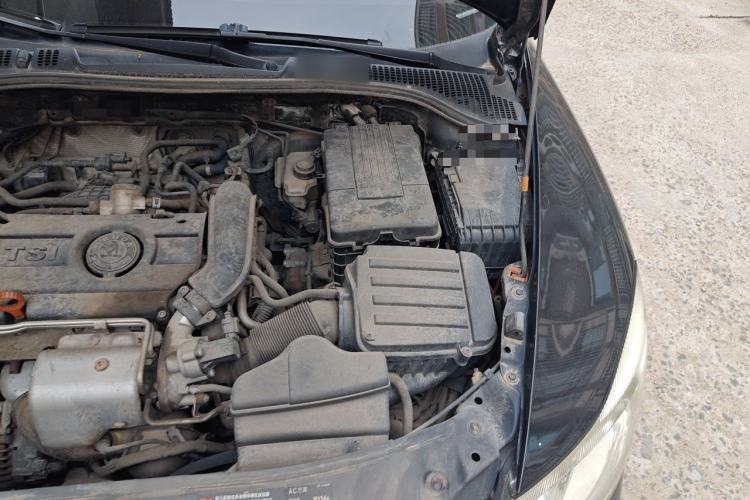 Used Skoda Octavia 2012 1.4TSI DSG Elegance Edition Engine Bay Left