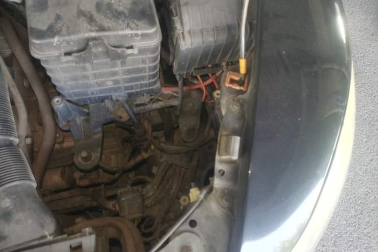 Used Skoda Octavia 2012 1.6L Automatic Yijie Edition Engine Bay Left