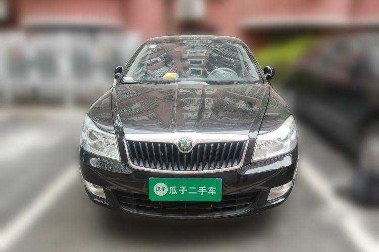 Used Skoda Octavia 2012 1.6L Automatic Yijie Edition Front