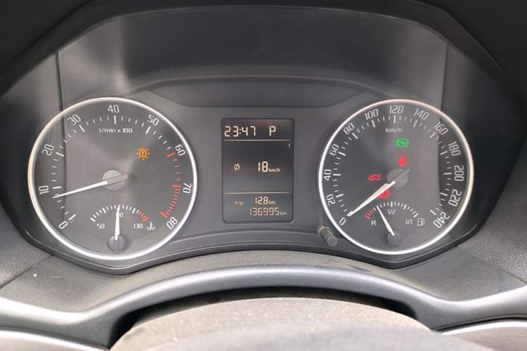 Used Skoda Octavia 2012 1.6L Automatic Yijun Edition Instrument Cluster