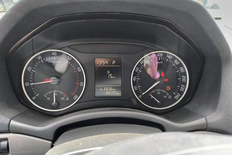 Used Skoda Octavia 2012 1.6L Automatic Yijie Edition Instrument Cluster