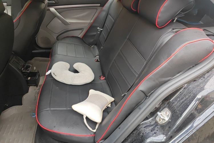 Used Skoda Octavia 2012 1.6L Automatic Yijie Edition Left Rear Seat