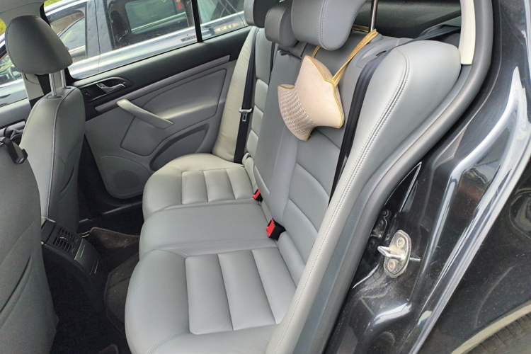 Used Skoda Octavia 2012 1.6L Automatic Yijie Edition Left Rear Seat