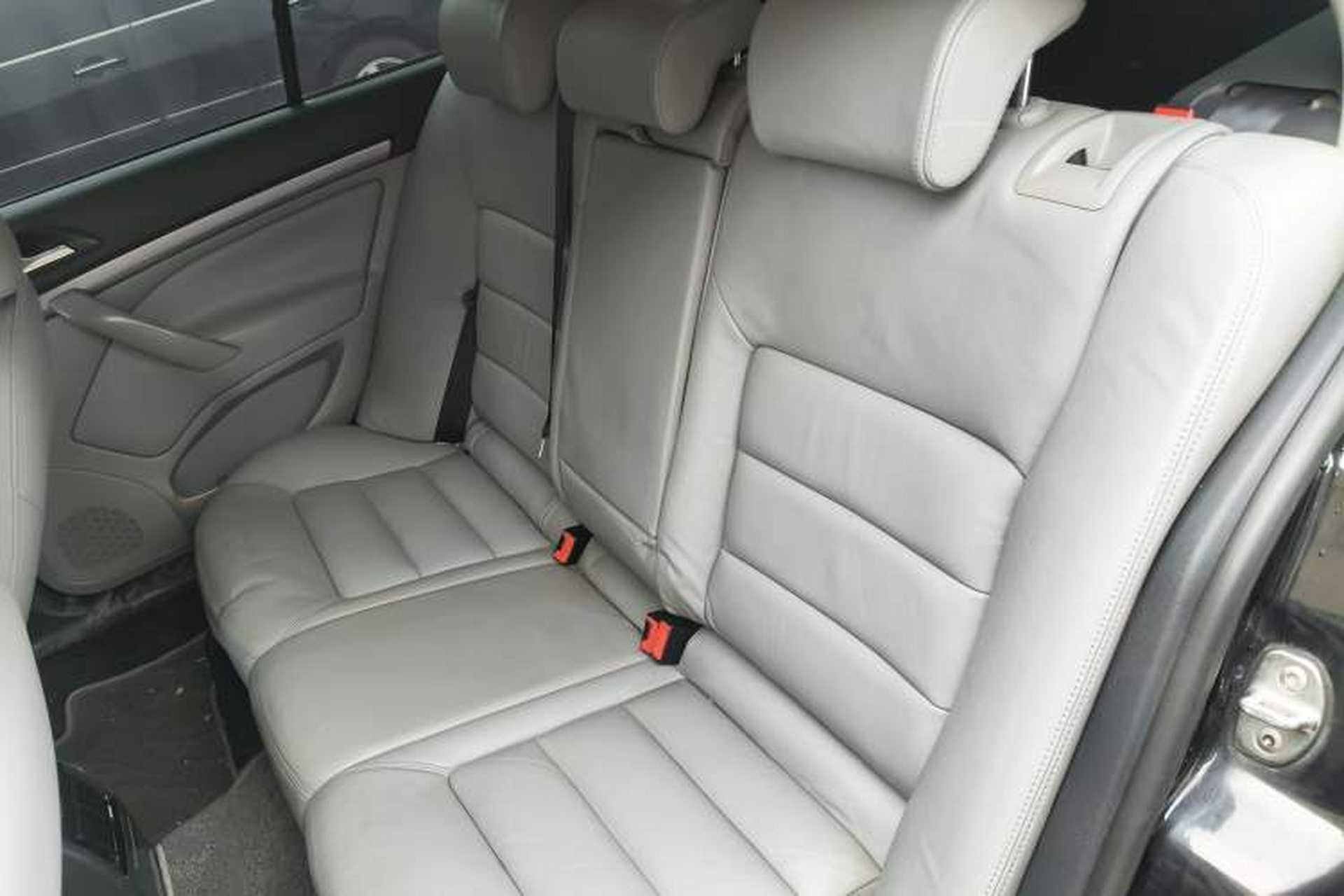 Used Skoda Octavia 2012 1.6L Automatic Yijun Edition Left Rear Seat