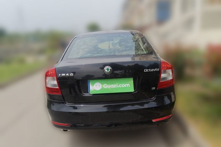 Used Skoda Octavia 2012 1.6L Manual Yijun Edition Rear