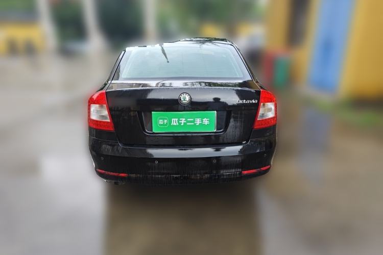 Used Skoda Octavia 2012 1.6L Automatic Yijie Edition Rear