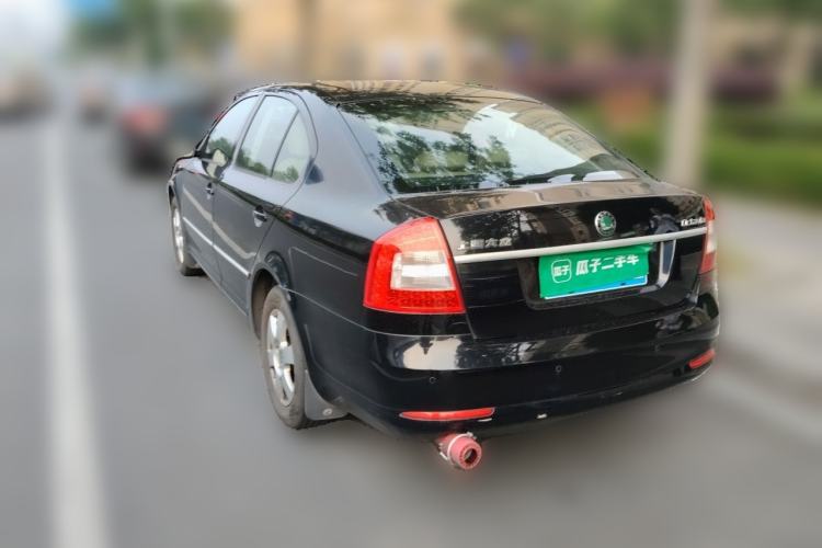 Used Skoda Octavia 2012 1.6L Automatic Yijie Edition Rear Left 45 Deg