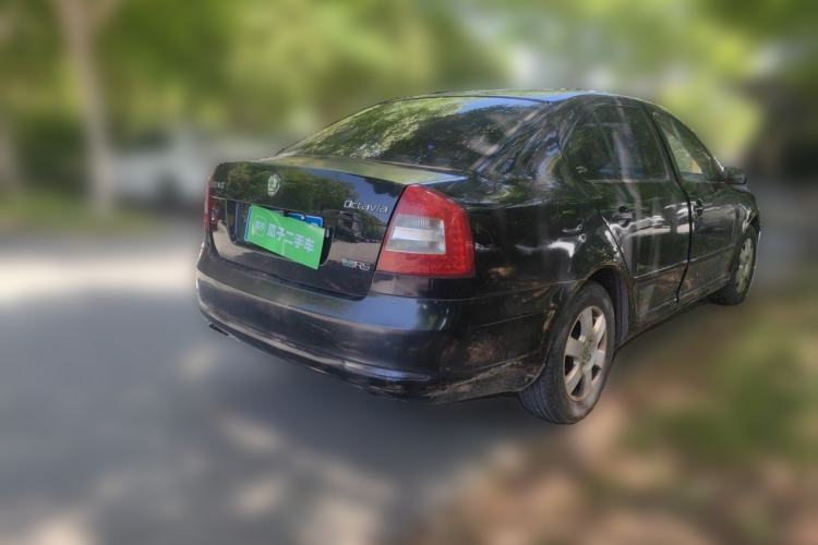Used Skoda Octavia 2012 1.6L Manual Eado Edition Rear Right 45 Deg