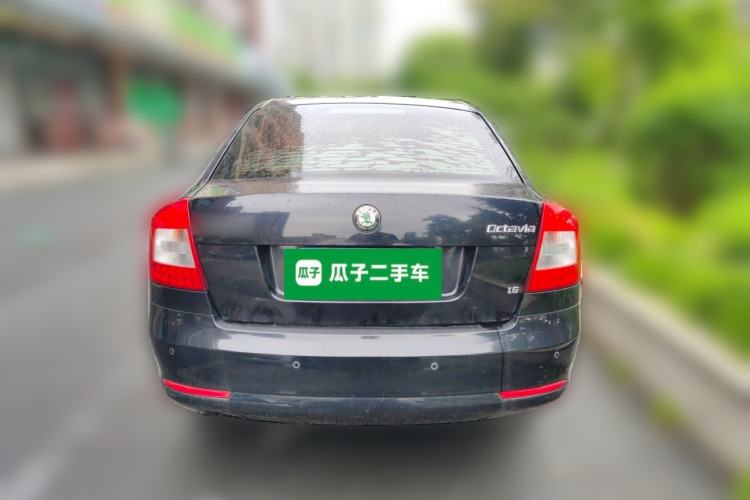Used Skoda Octavia 2012 1.6L Automatic Yijie Edition Rear