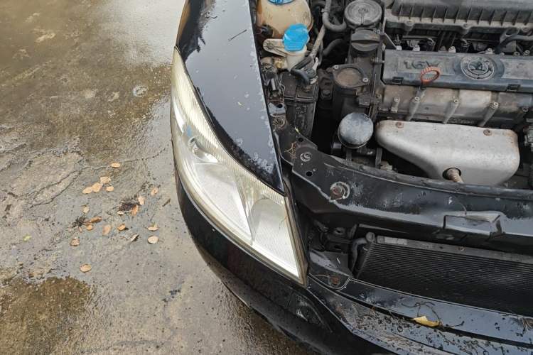 Used Skoda Octavia 2012 1.6L Automatic Yijie Edition Right Front Headlight