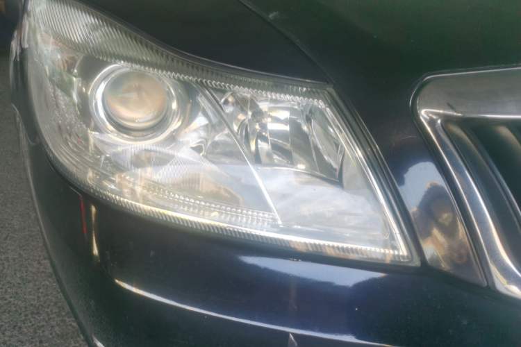 Used Skoda Octavia 2012 1.6L Automatic Yijie Edition Right Front Headlight