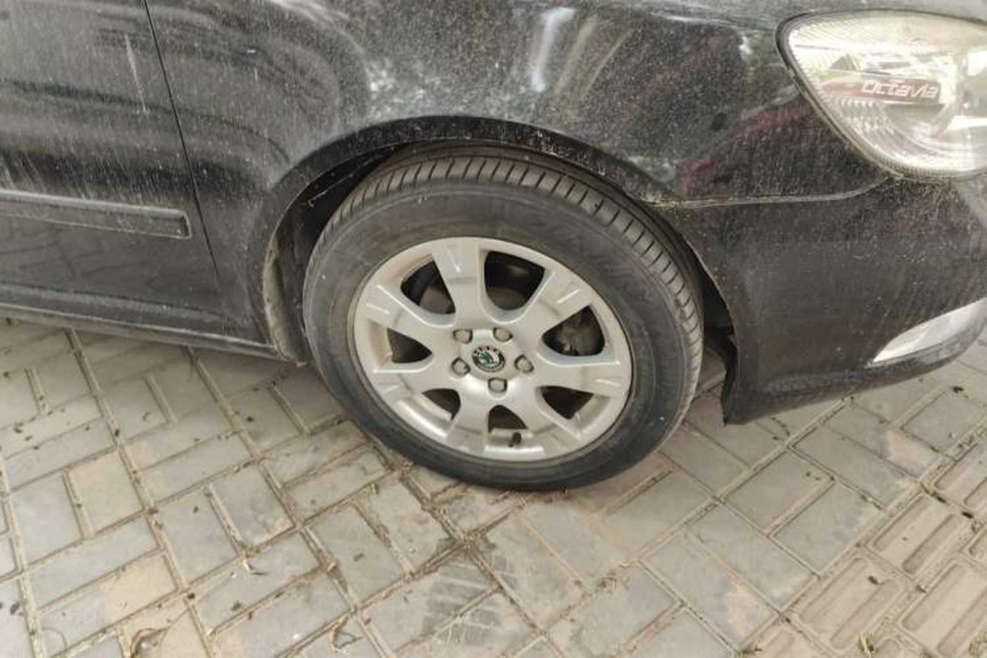 Used Skoda Octavia 2012 2.0L Automatic Yijie Version Right Front Wheel Hub