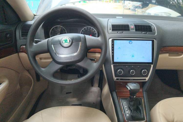 Used Skoda Octavia 2012 1.4TSI DSG Yijun Edition Steering Wheel