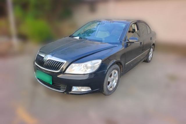 Ojetý Skoda Octavia 2012 1.6L Manual Yijun Edition