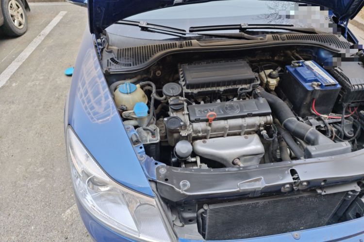 Used Skoda Octavia 2012 1.6L Manual Yijun Edition Engine Bay Right