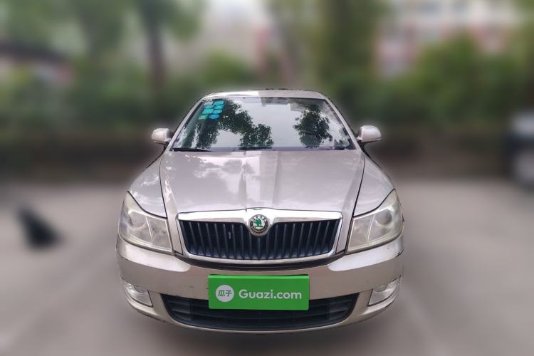 Used Skoda Octavia 2012 1.6L Manual Yijie Edition Front