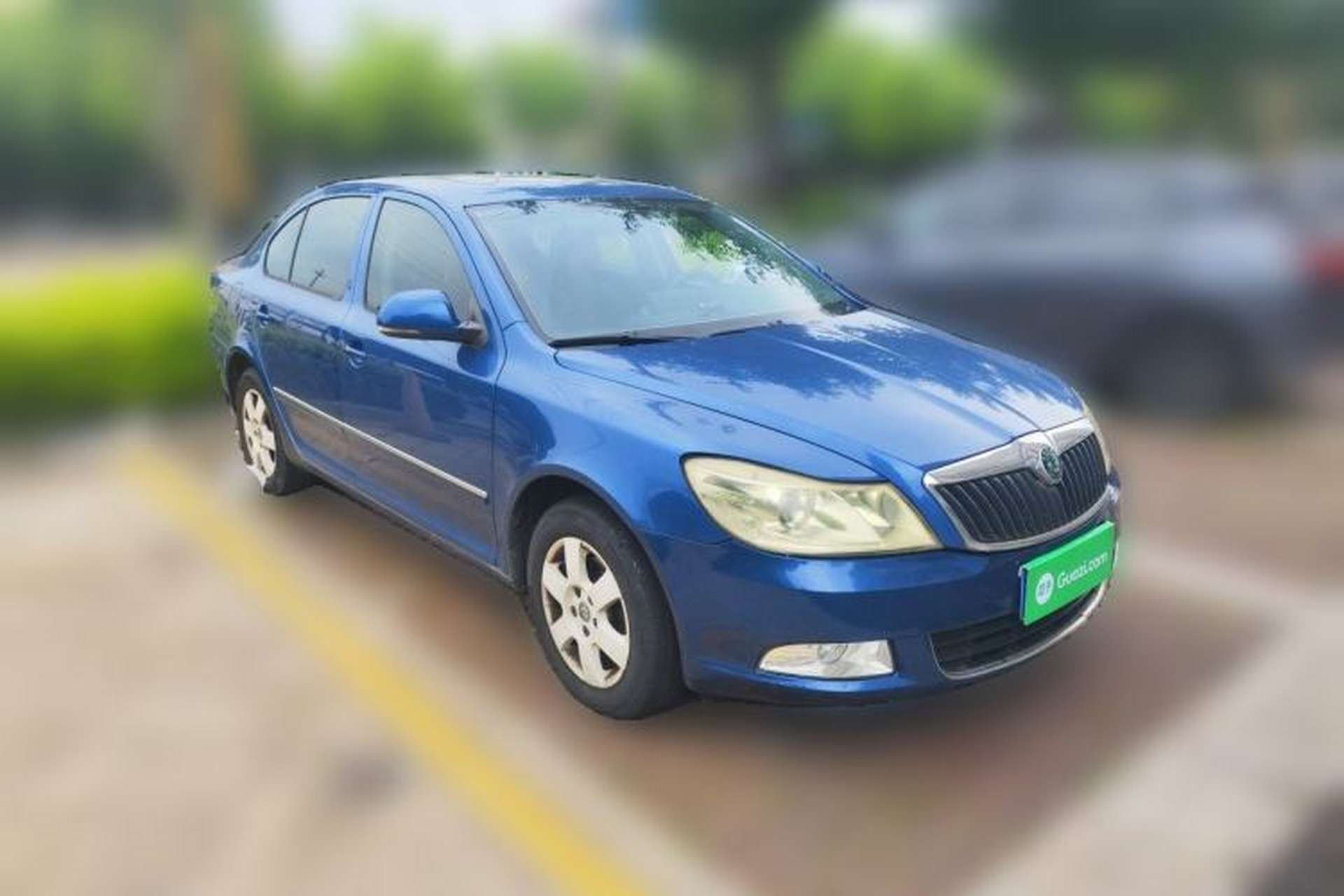 Used Skoda Octavia 2012 1.6L Automatic Yijun Edition Front Right 45 Deg