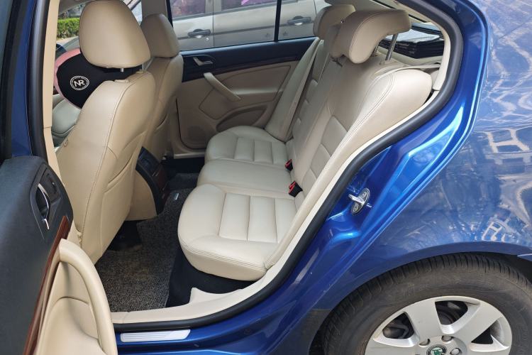 Used Skoda Octavia 2012 1.6L Manual Yijun Edition Left Rear Seat