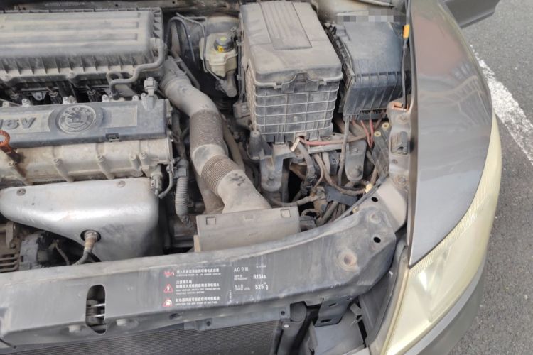 Used Skoda Octavia 2012 1.6L Automatic Yijie Edition Engine Bay Left