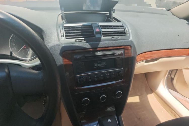 Used Skoda Octavia 2012 1.4TSI DSG Yijun Edition Audio And AC Panel