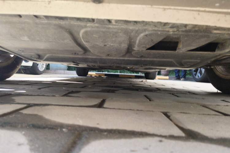 Used Skoda Octavia 2012 1.6L Automatic Yijun Edition Chassis Front
