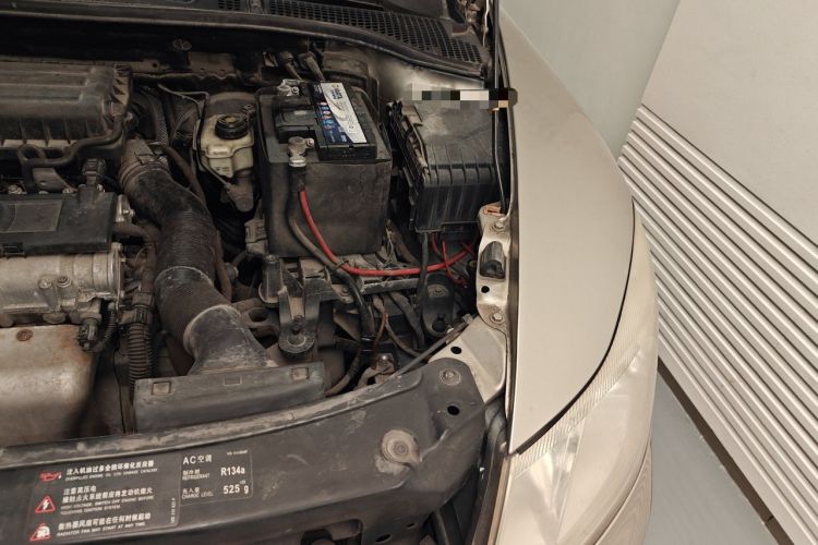 Used Skoda Octavia 2012 1.6L Manual Yijun Edition Engine Bay Left
