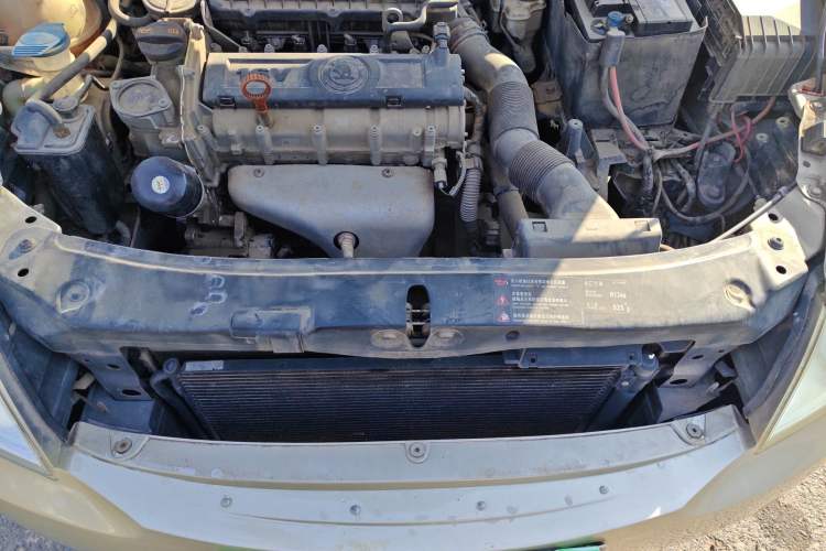 Used Skoda Octavia 2012 1.6L Manual Yijie Edition Engine Bay