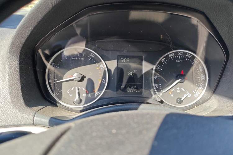 Used Skoda Octavia 2012 1.6L Manual Yijie Edition Instrument Cluster