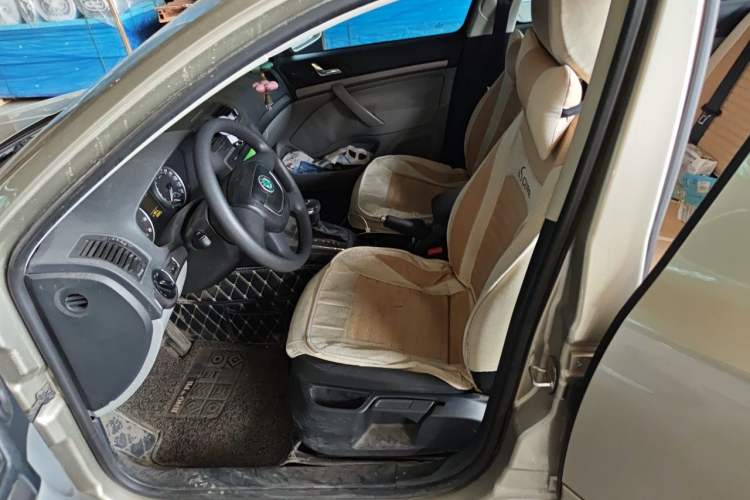 Used Skoda Octavia 2012 1.6L Automatic Yijie Edition Left Front Seat