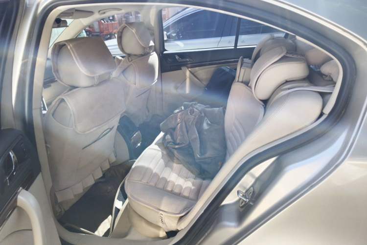 Used Skoda Octavia 2012 1.6L Automatic Yijun Edition Left Rear Seat