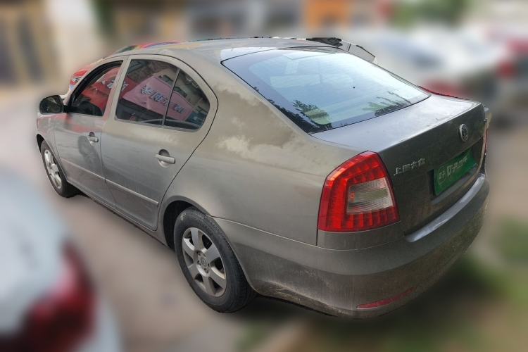Used Skoda Octavia 2012 1.6L Automatic Yijun Edition Rear Left 45 Deg