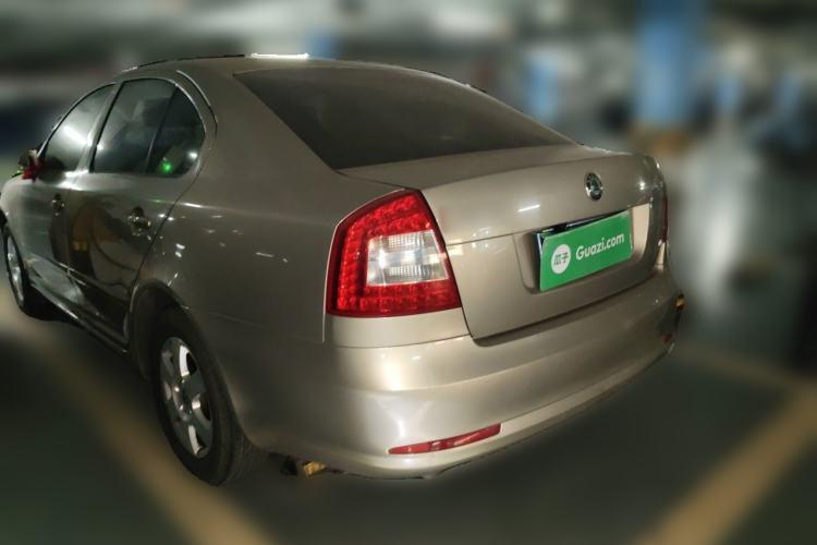 Used Skoda Octavia 2012 1.6L Manual Yijie Edition Rear Left 45 Deg