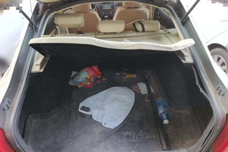 Used Skoda Octavia 2012 1.6L Automatic Yijun Edition Trunk
